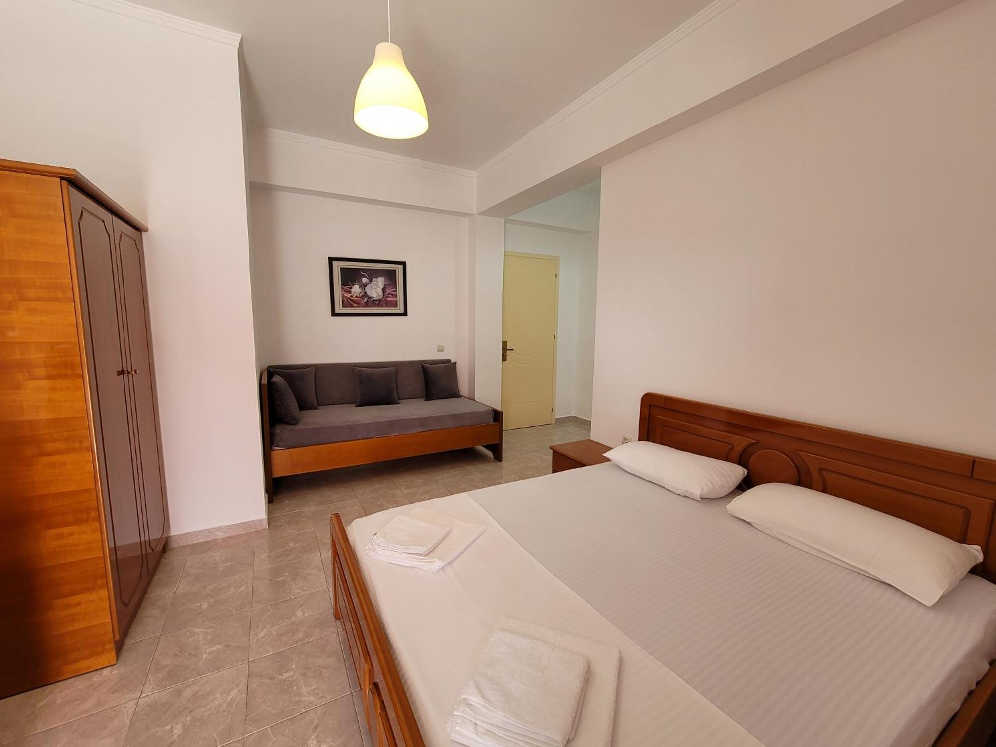 City Center Gjordeni Apartments Εξαμίλιο Εξωτερικό φωτογραφία