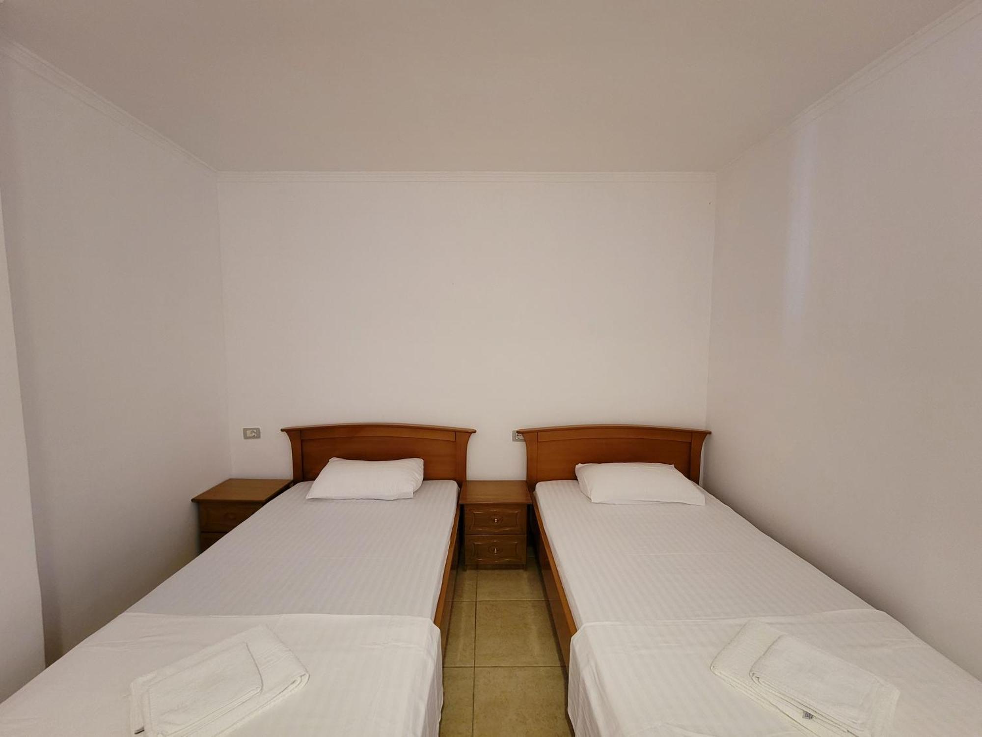 City Center Gjordeni Apartments Εξαμίλιο Εξωτερικό φωτογραφία