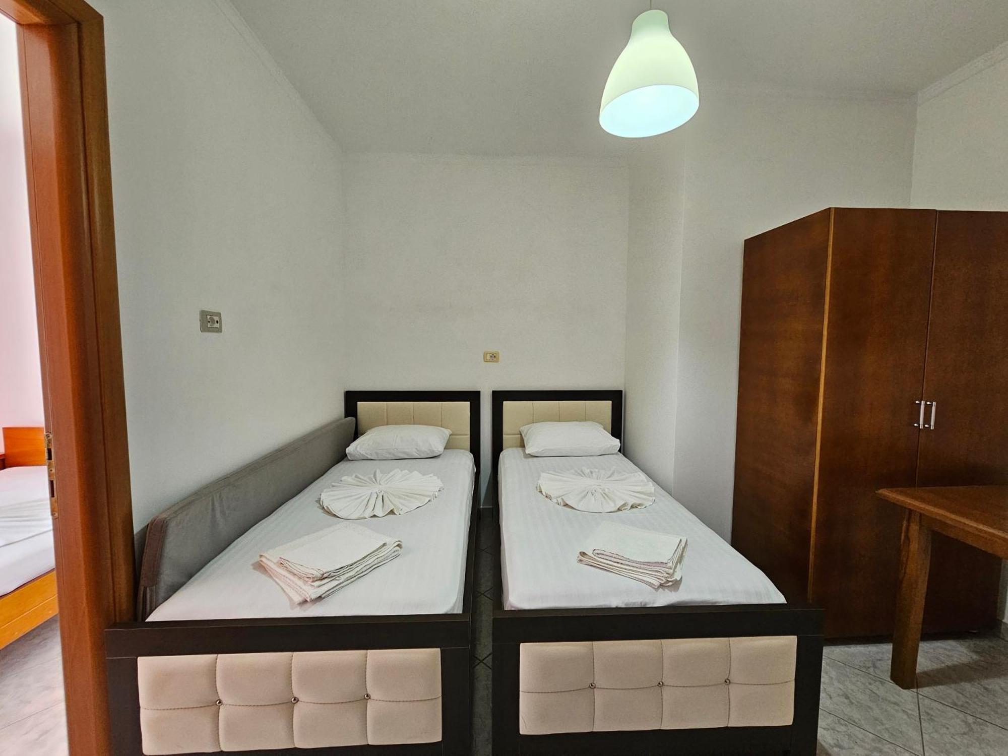 City Center Gjordeni Apartments Εξαμίλιο Εξωτερικό φωτογραφία