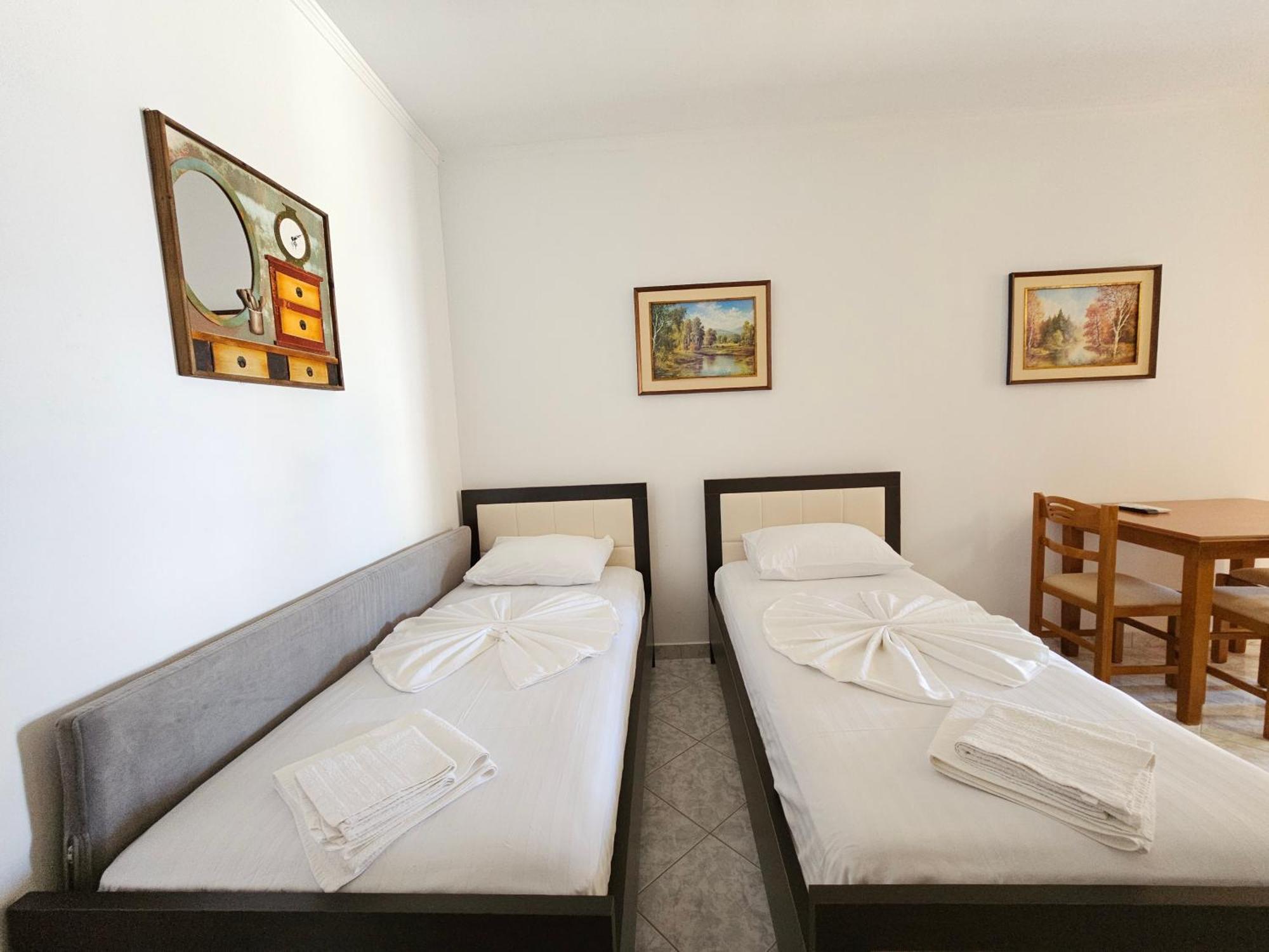 City Center Gjordeni Apartments Εξαμίλιο Εξωτερικό φωτογραφία