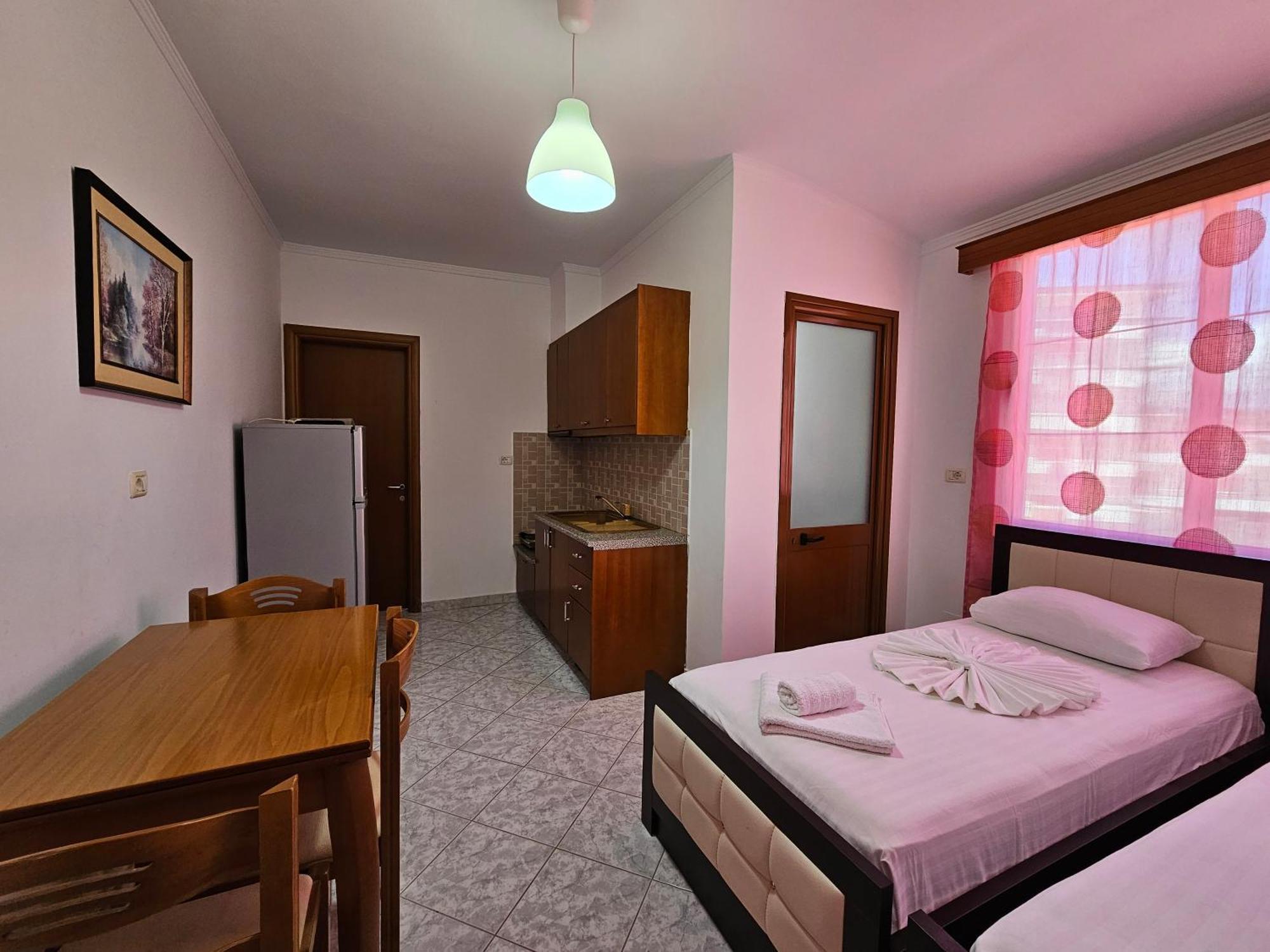City Center Gjordeni Apartments Εξαμίλιο Εξωτερικό φωτογραφία
