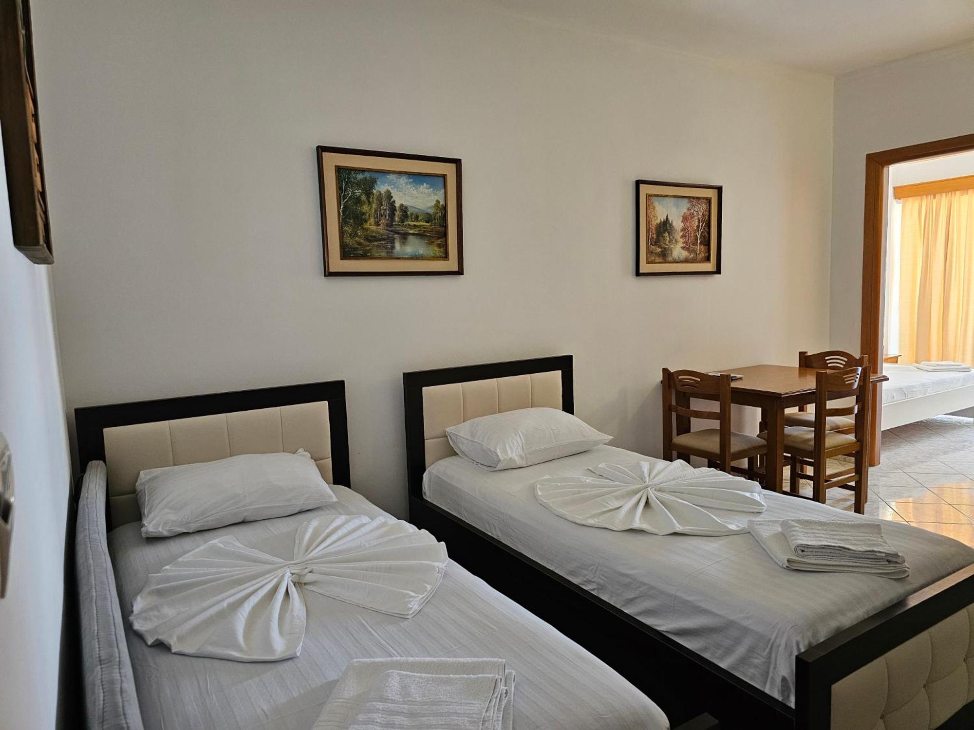 City Center Gjordeni Apartments Εξαμίλιο Εξωτερικό φωτογραφία