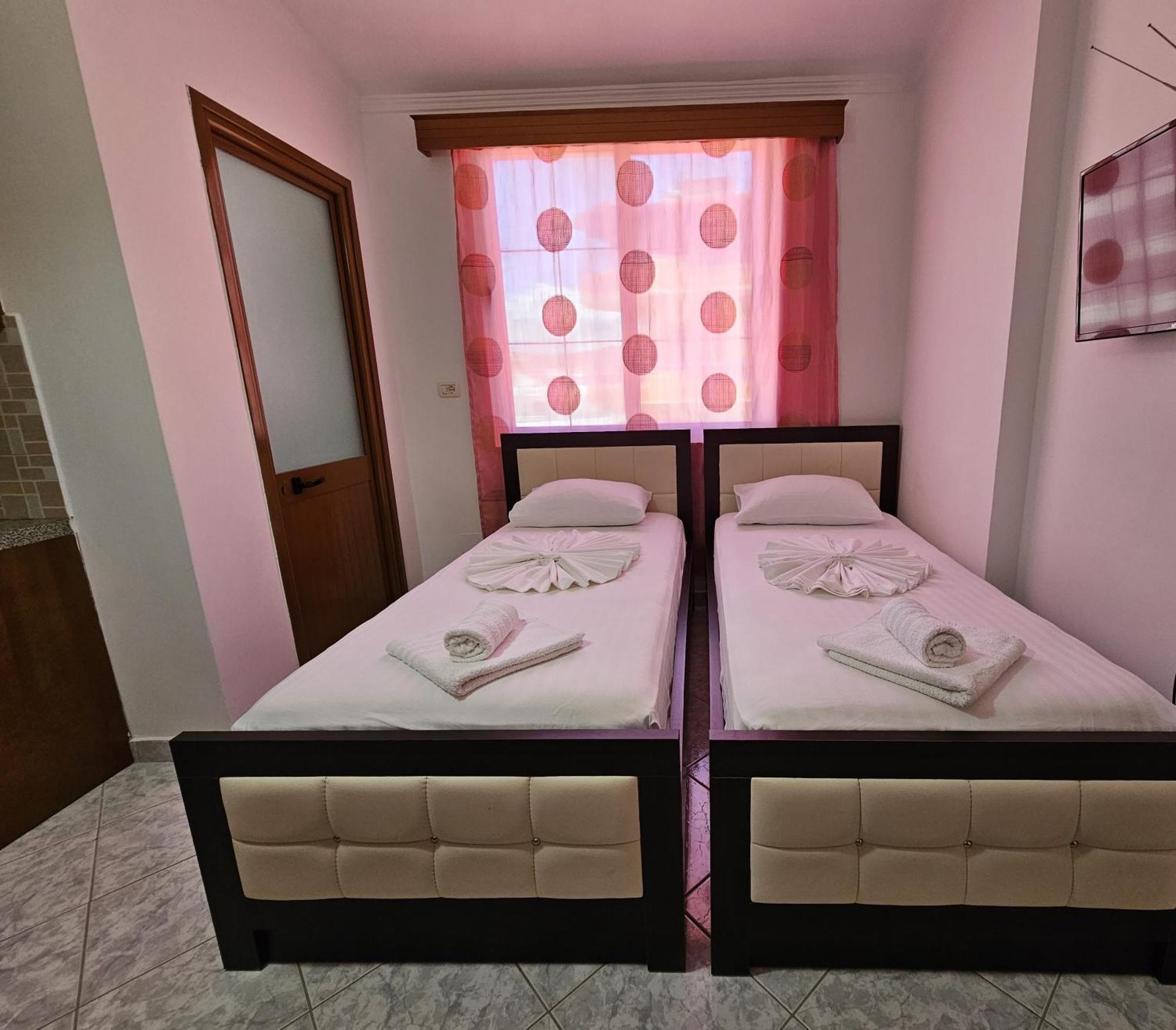 City Center Gjordeni Apartments Εξαμίλιο Εξωτερικό φωτογραφία